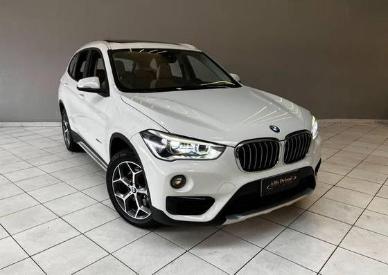 BMW X1 2.0 16V TURBO ACTIVEFLEX SDRIVE20I X-LINE 4P AUTOMÁTICO